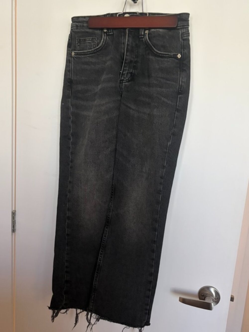 Zara high-rise flared crop jean - Picture 3 of 4